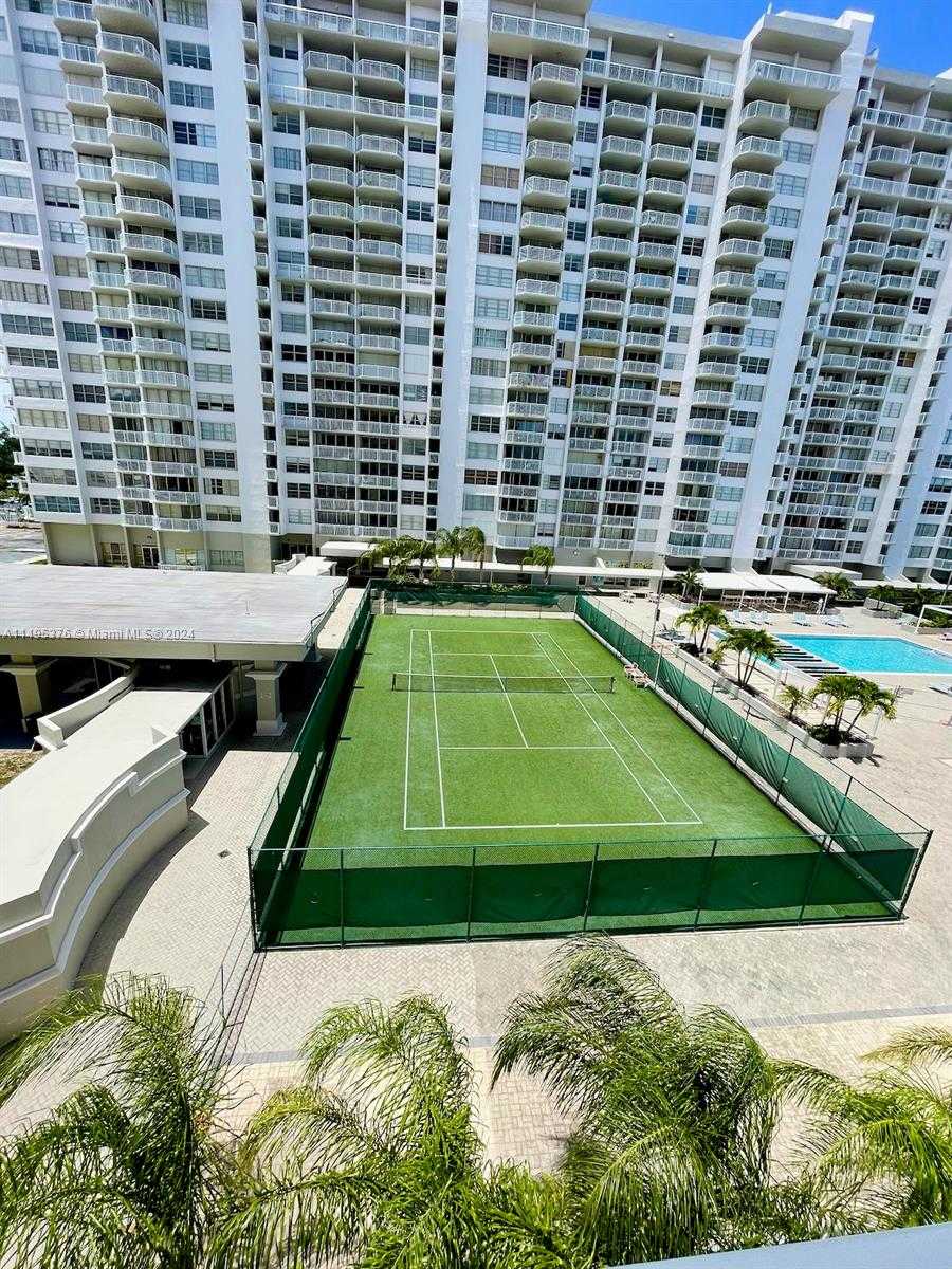 Small Image of 18041 BISCAYNE BOULV #502, Aventura Number 64