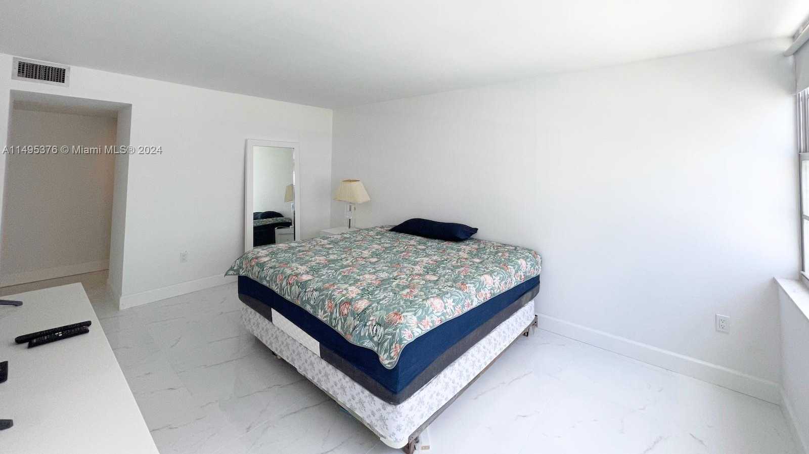 Small Image of 18041 BISCAYNE BOULV #502, Aventura Number 69