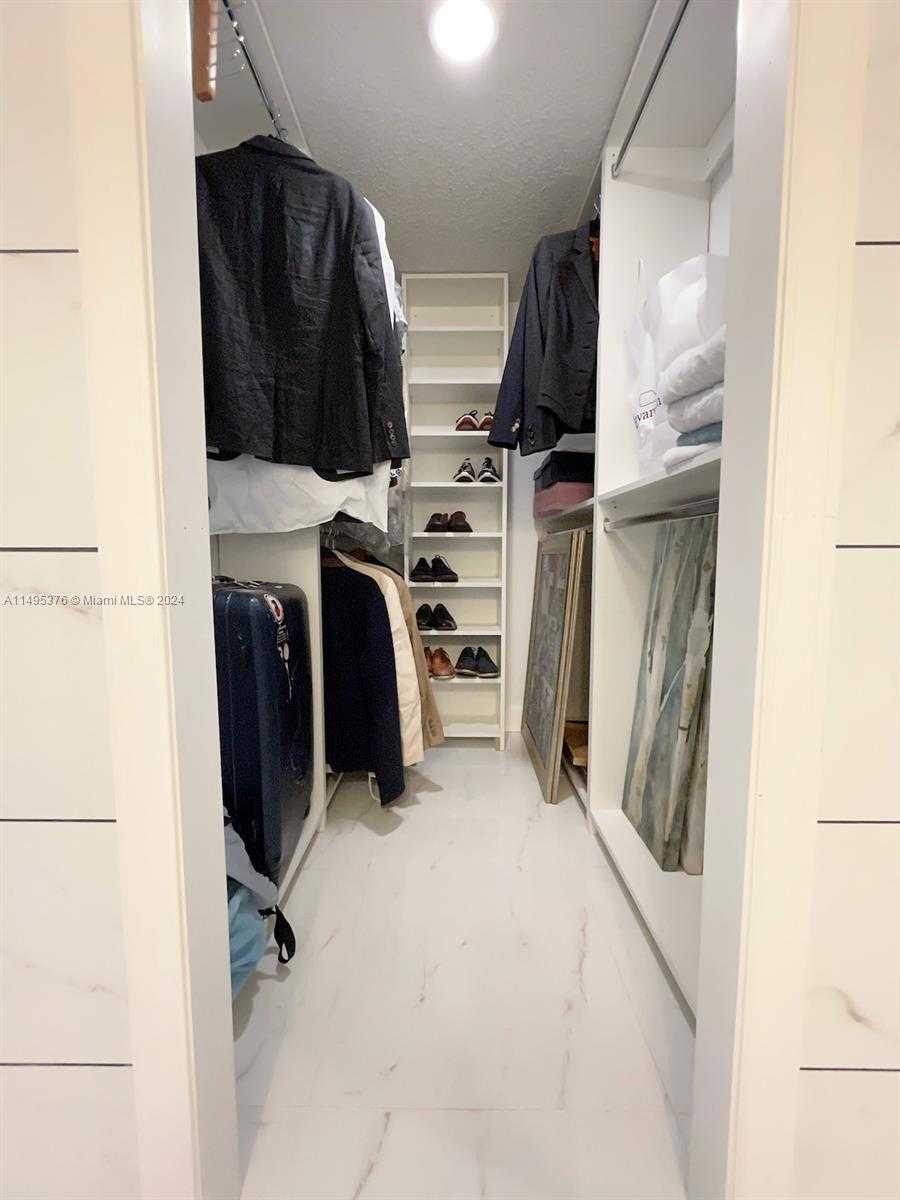 Small Image of 18041 BISCAYNE BOULV #502, Aventura Number 83