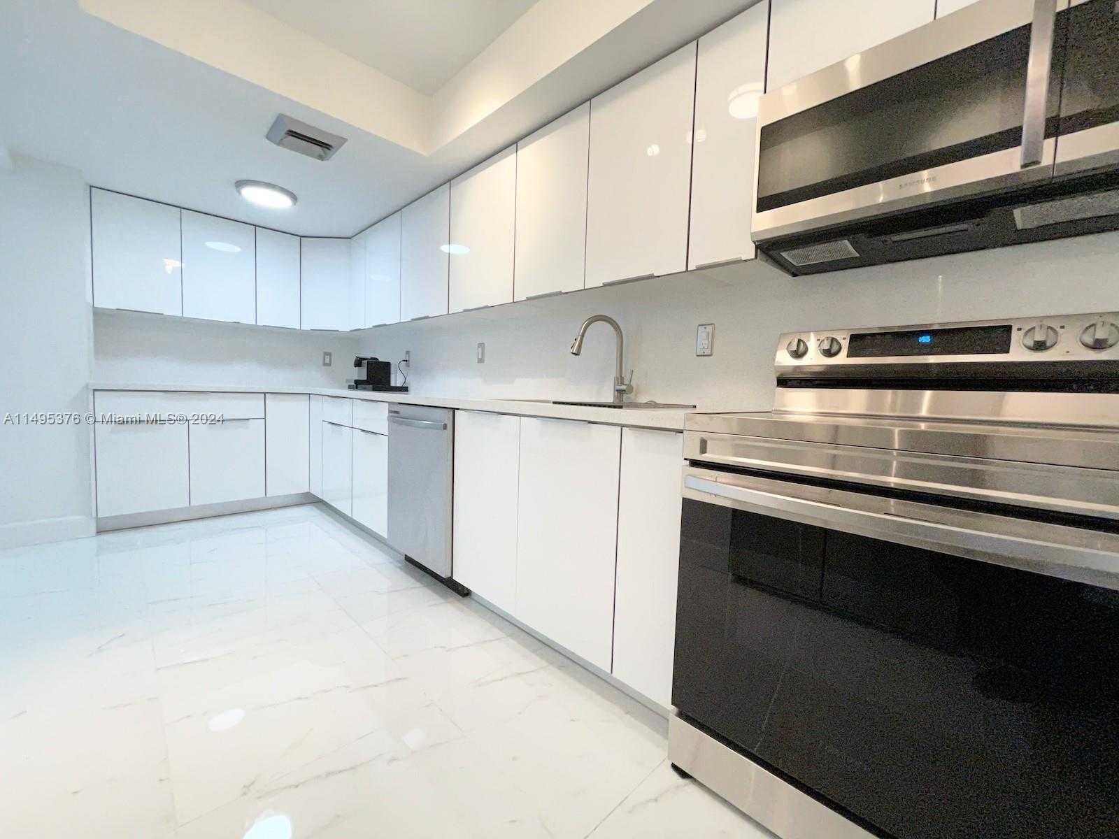 Small Image of 18041 BISCAYNE BOULV #502, Aventura Number 9