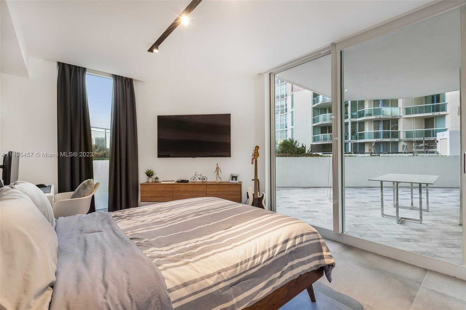 Small Image of 3370 HIDDEN BAY DR #409, Aventura Number 16