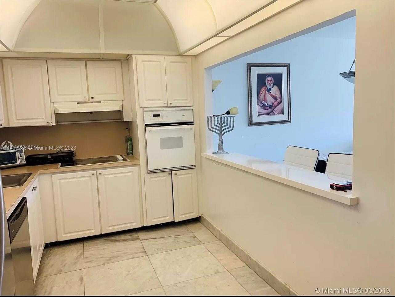 Small Image of 19380 COLLINS AVE #1423, Sunny Isles Beach Number 6