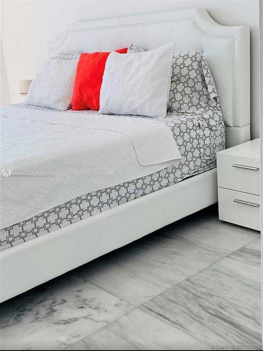 Small Image of 19380 COLLINS AVE #1423, Sunny Isles Beach Number 7