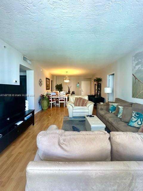 Small Image of 3000 SOUTH OCEAN DR #422, Hollywood Number 5