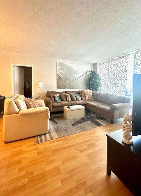 Small Image of 3000 SOUTH OCEAN DR #422, Hollywood Number 6