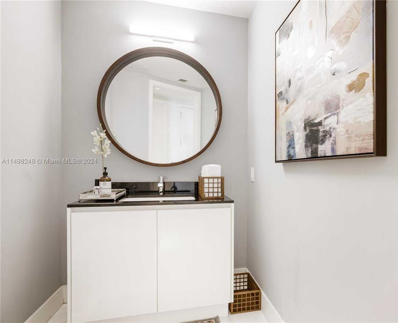 Small Image of 18555 COLLINS AVE #1503, Sunny Isles Beach Number 4
