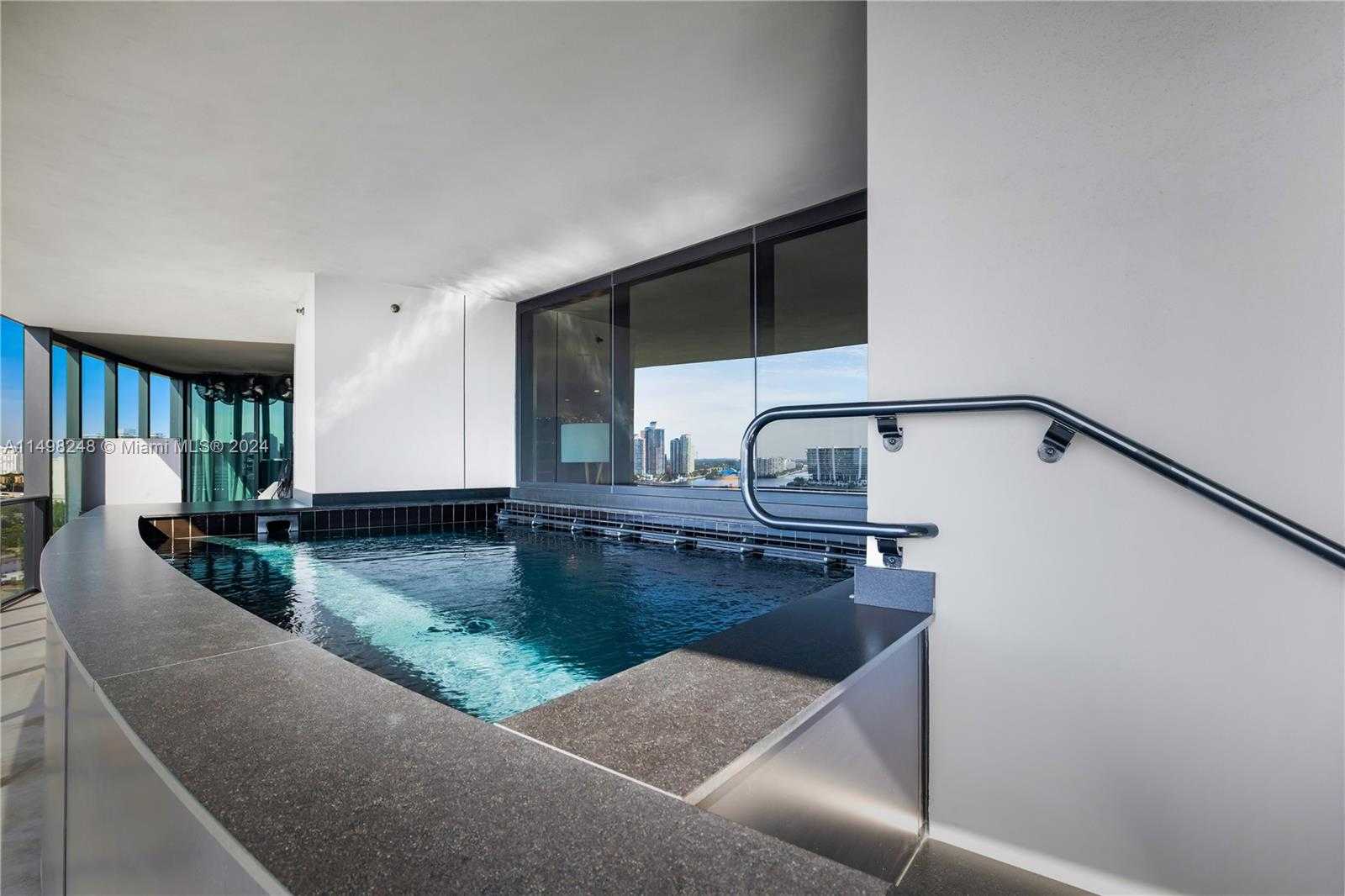 Small Image of 18555 COLLINS AVE #1503, Sunny Isles Beach Number 6