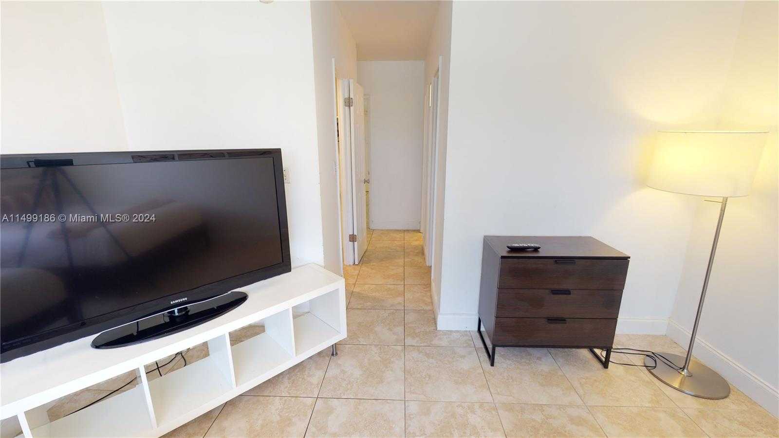 Small Image of 19370 COLLINS AVE #419, Sunny Isles Beach Number 22