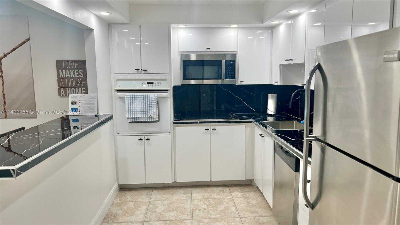 Small Image of 19370 COLLINS AVE #419, Sunny Isles Beach Number 5