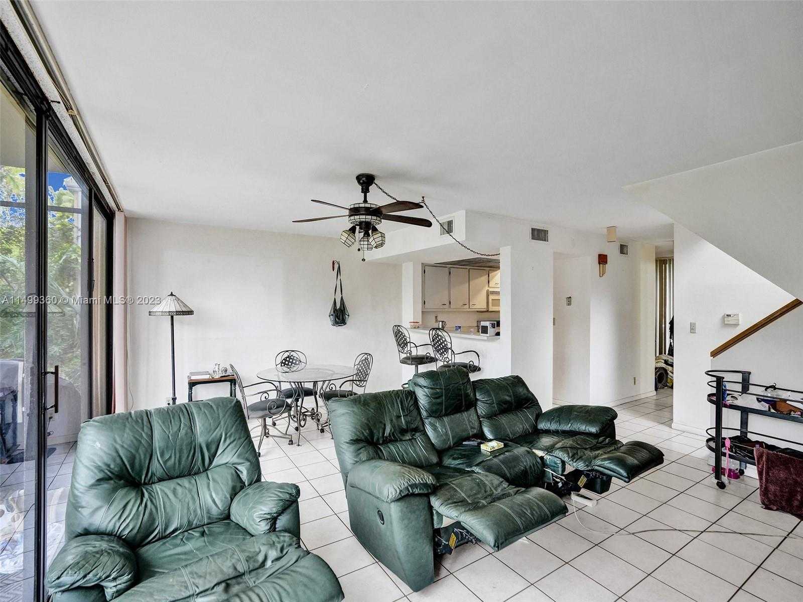 Small Image of 2910 SOUTH WEST 87TH TER #1701, Davie Number 5
