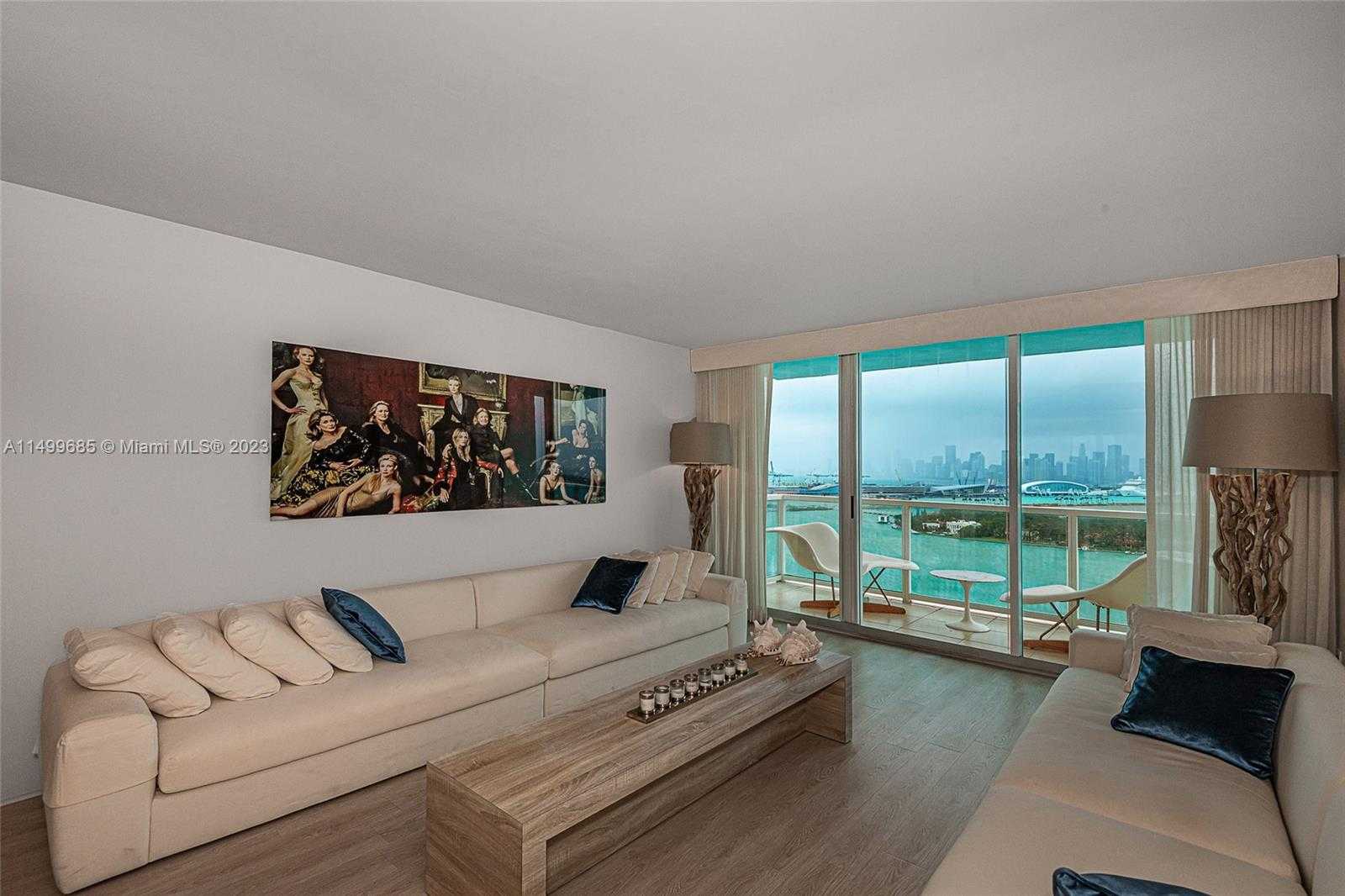 Small Image of 650 WEST AVE #2605, Miami Beach Number 4