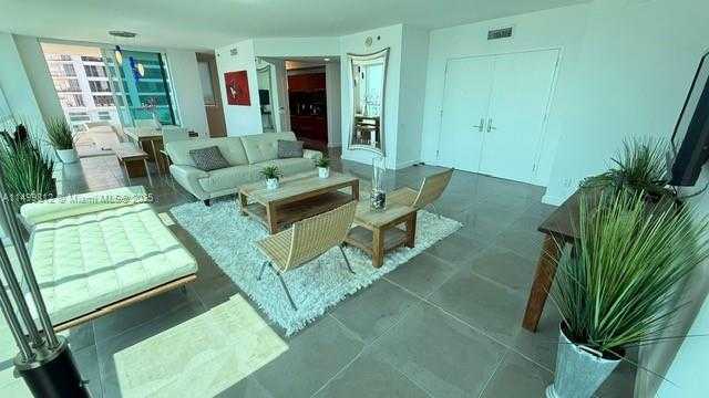 Small Image of 101 #707, Fort Lauderdale Number 20