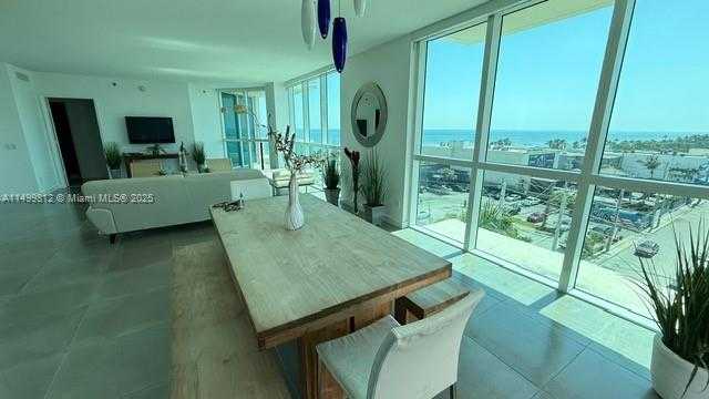 Small Image of 101 #707, Fort Lauderdale Number 5