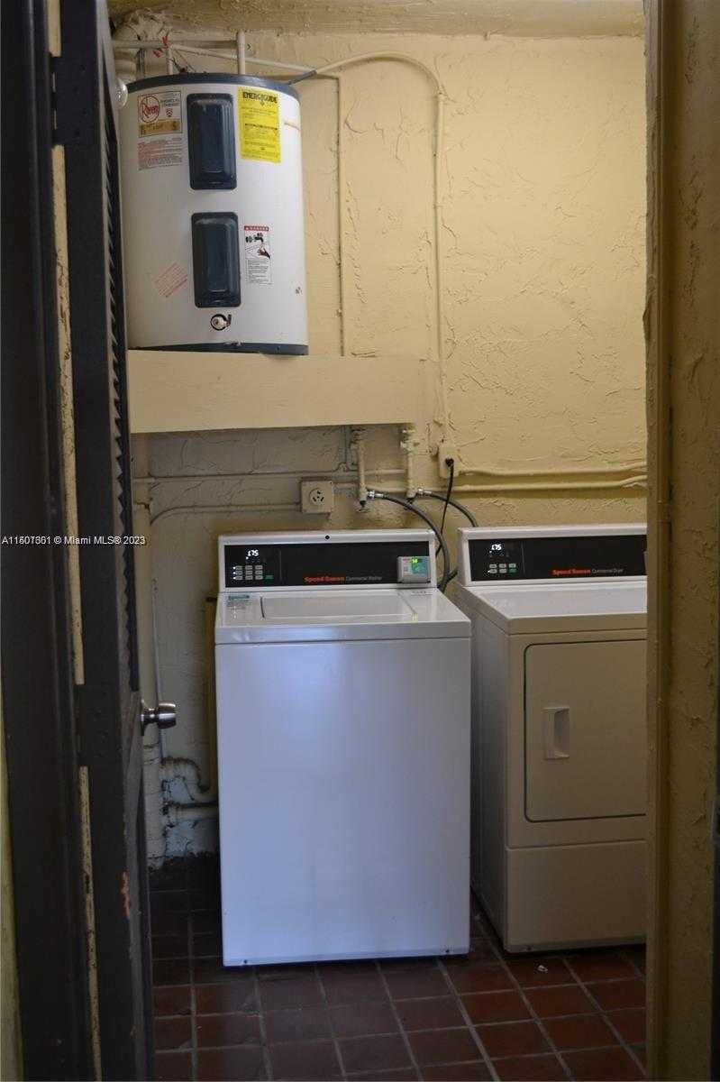 Small Image of 9007 SOUTH WEST 138TH ST #3, Miami Number 19
