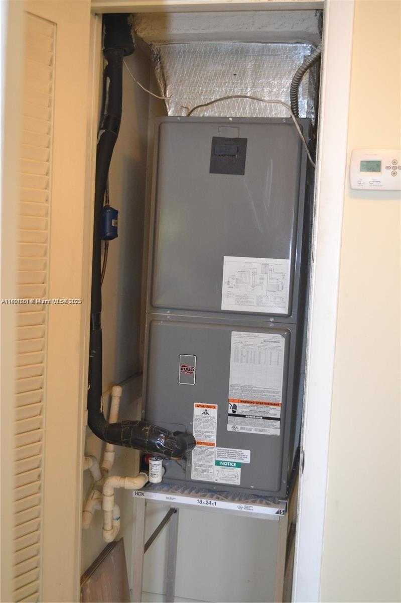 Small Image of 9007 SOUTH WEST 138TH ST #3, Miami Number 9
