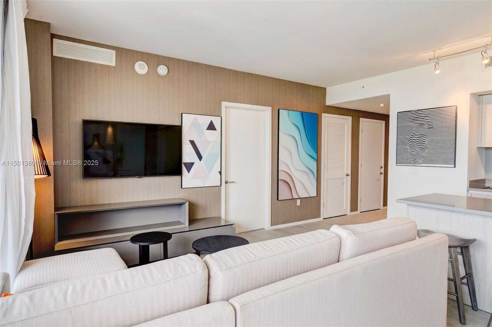 Small Image of 4010 SOUTH OCEAN DR #R2106, Hollywood Number 6