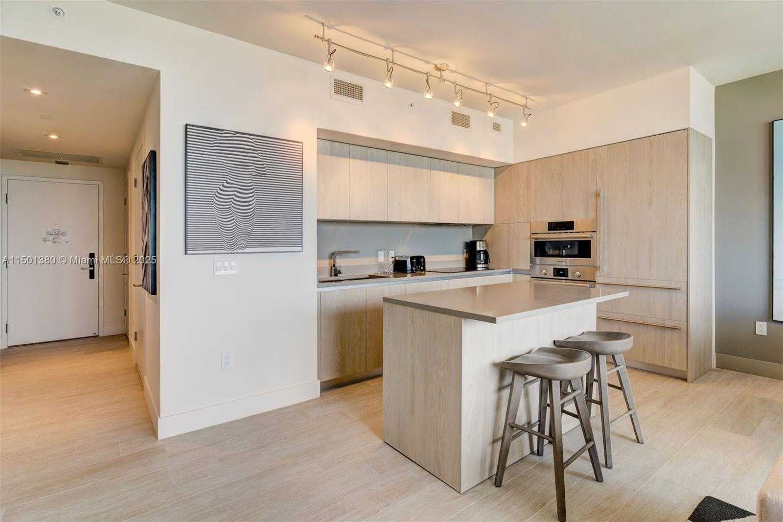 Small Image of 4010 SOUTH OCEAN DR #R2106, Hollywood Number 8
