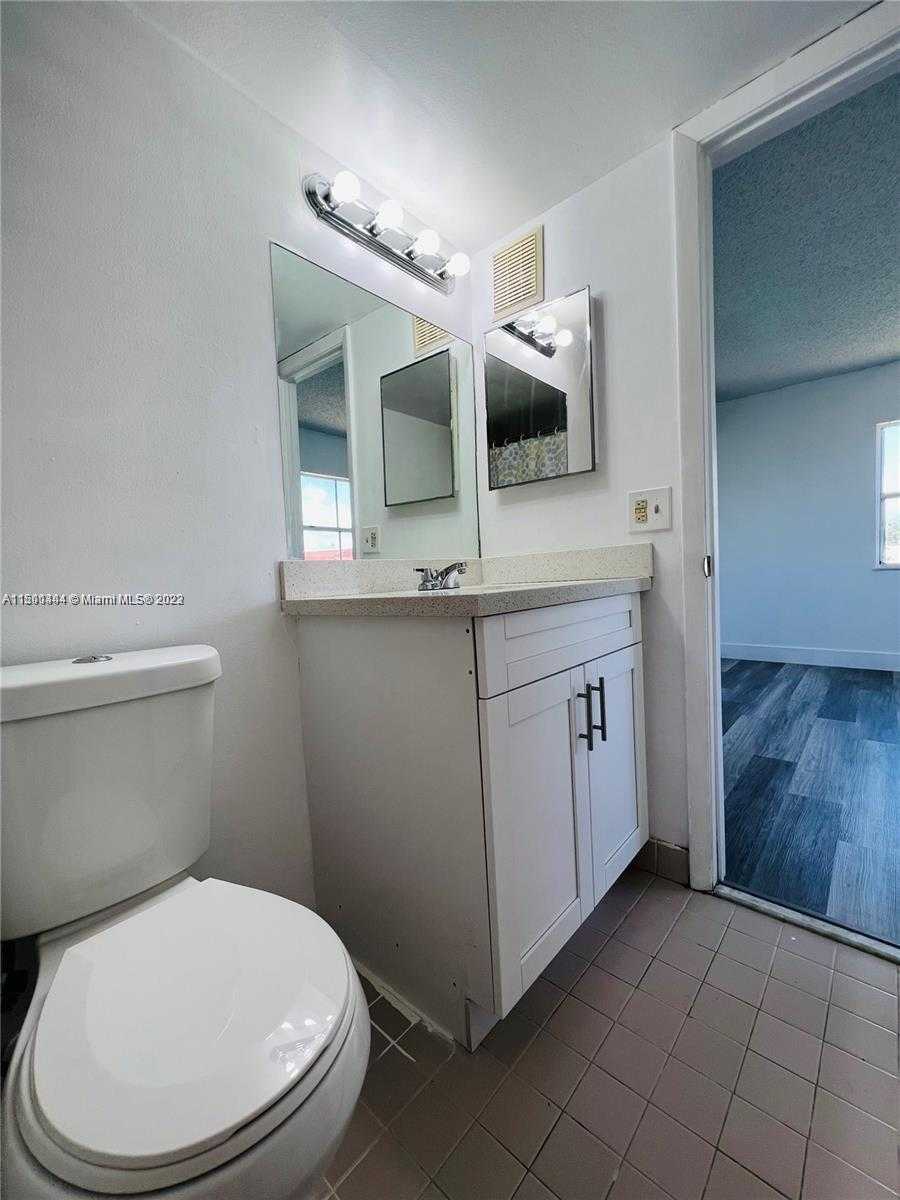 Small Image of 8260 SOUTH WEST 210TH ST #220, Cutler Bay Number 14