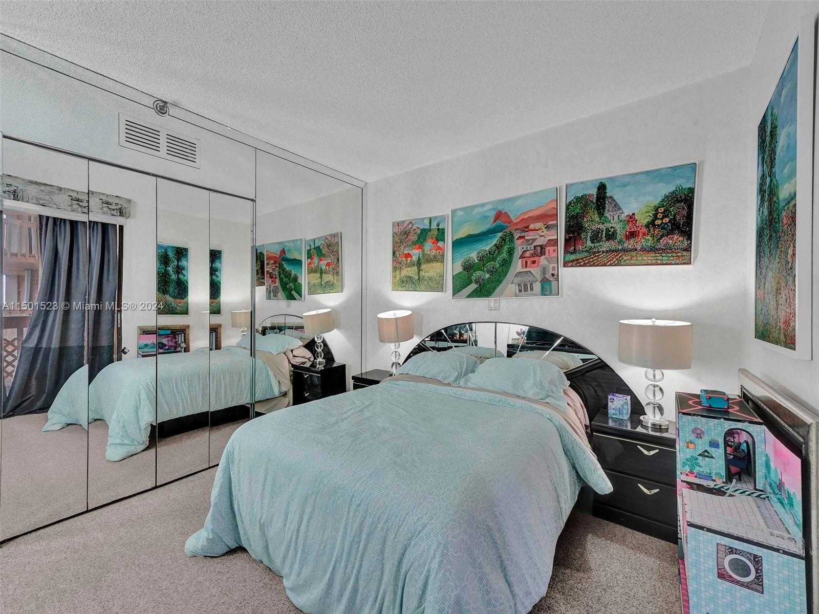 Small Image of 19355 TURNBERRY WAY #8L, Aventura Number 12