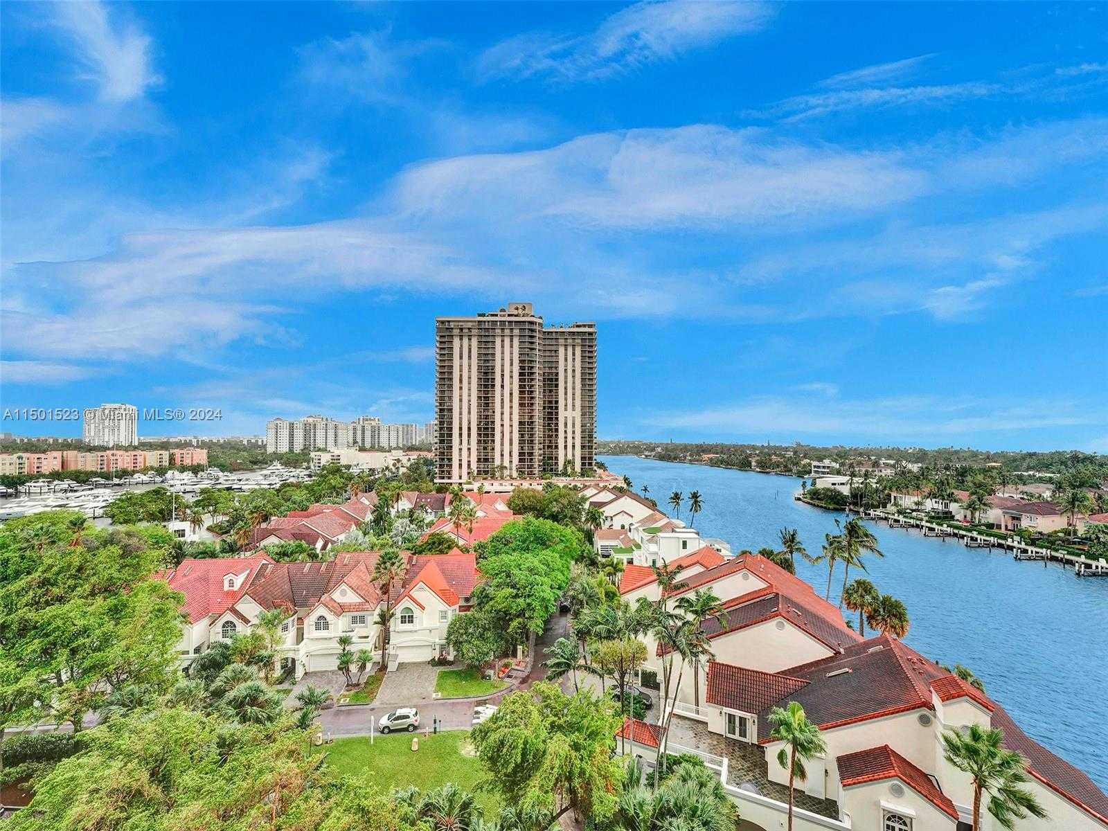 Small Image of 19355 TURNBERRY WAY #8L, Aventura Number 29