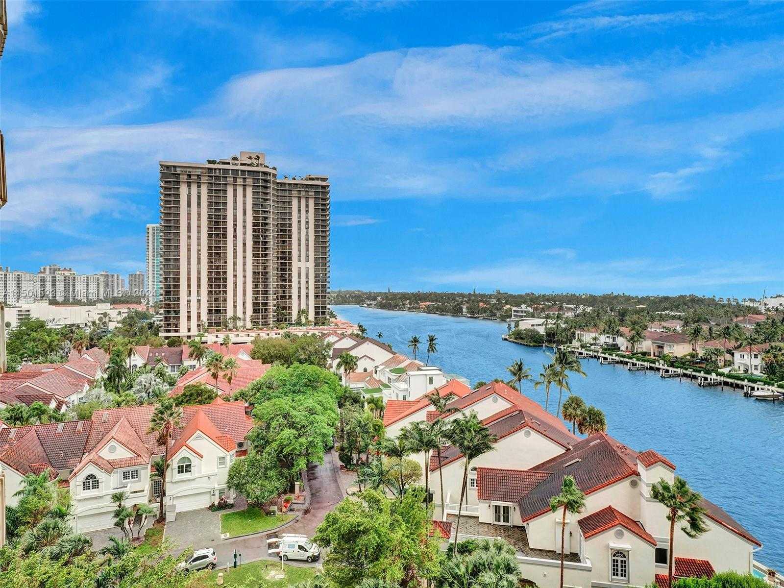 Small Image of 19355 TURNBERRY WAY #8L, Aventura Number 30