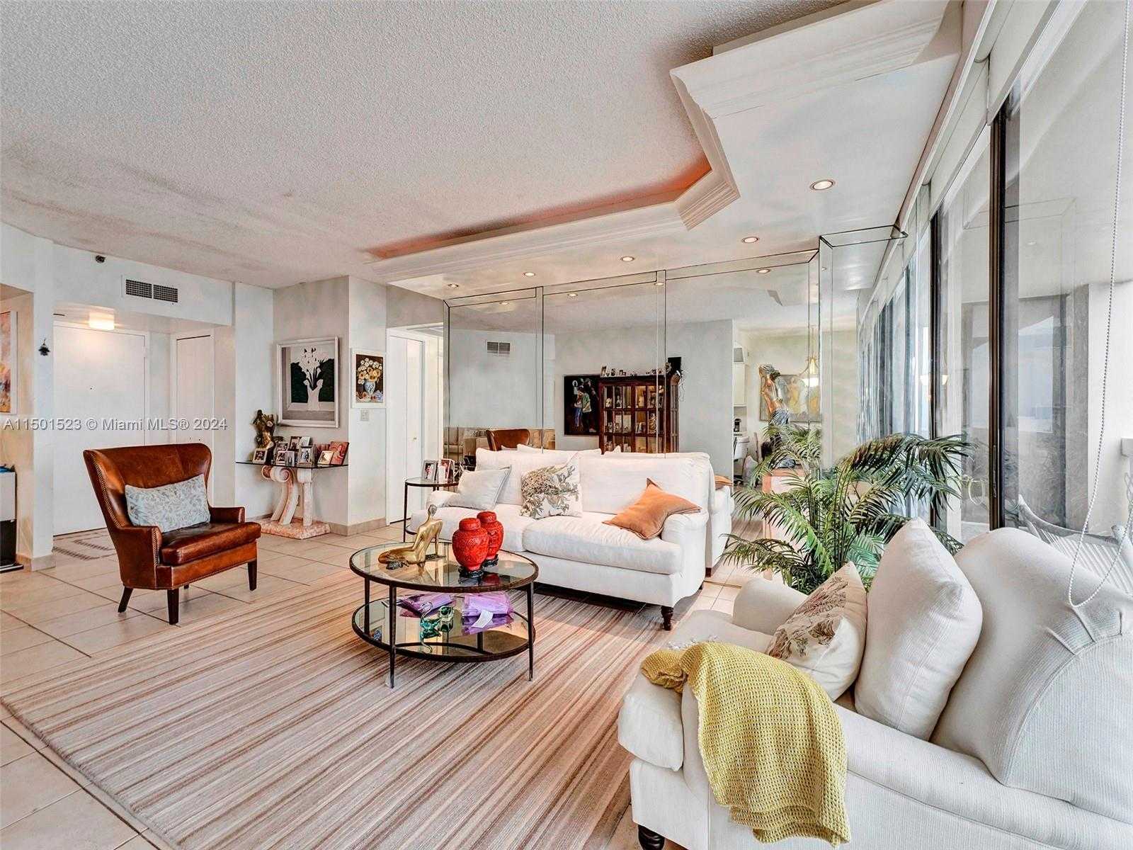 Small Image of 19355 TURNBERRY WAY #8L, Aventura Number 9