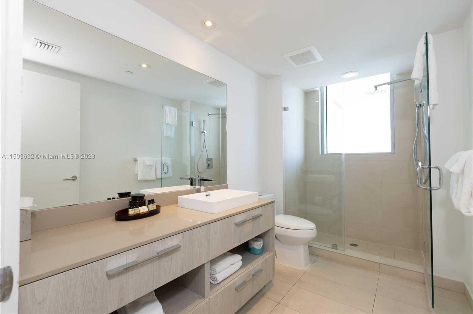Small Image of 4111 SOUTH OCEAN DR #2511, Hollywood Number 15