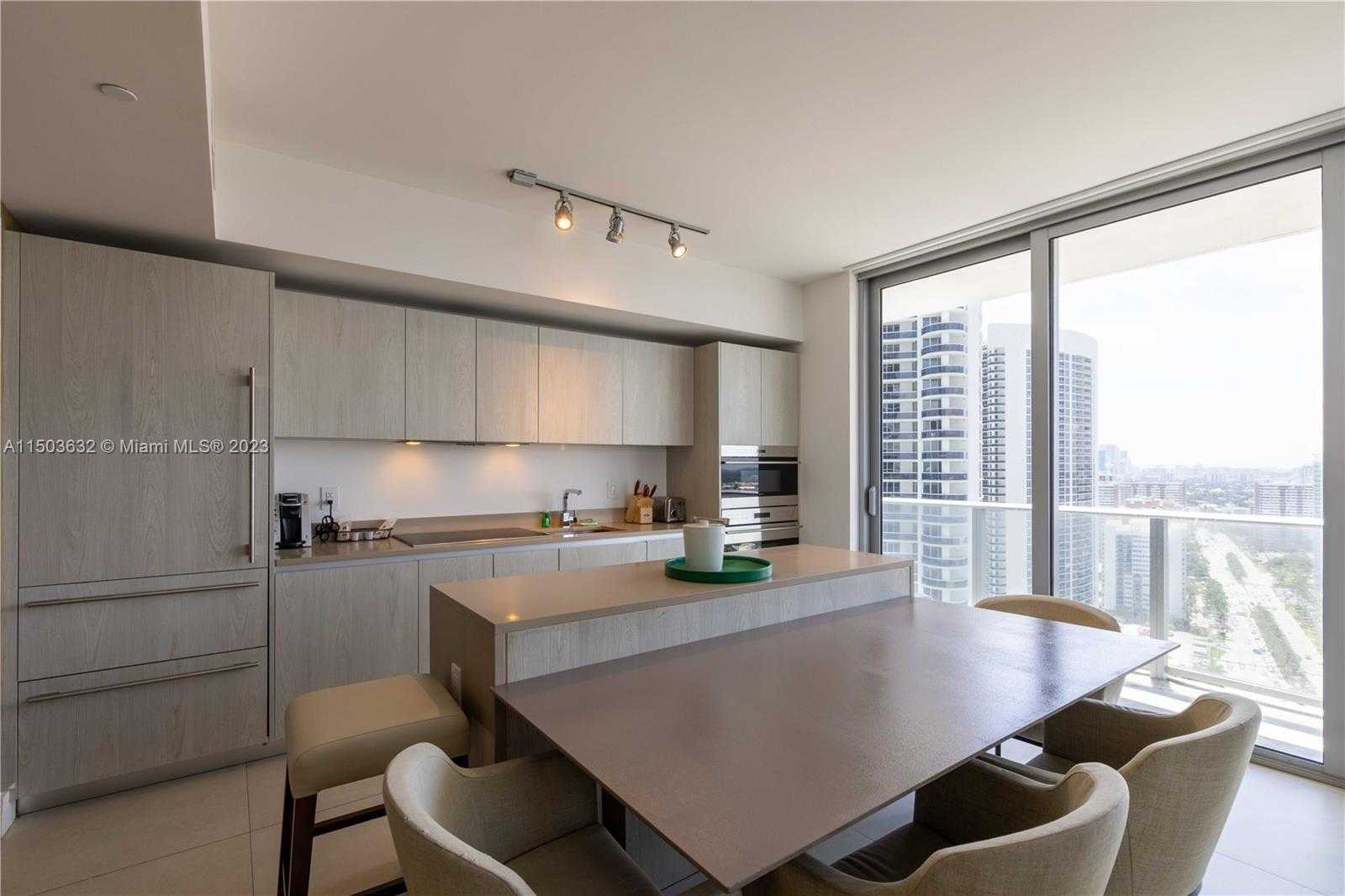 Small Image of 4111 SOUTH OCEAN DR #2511, Hollywood Number 9