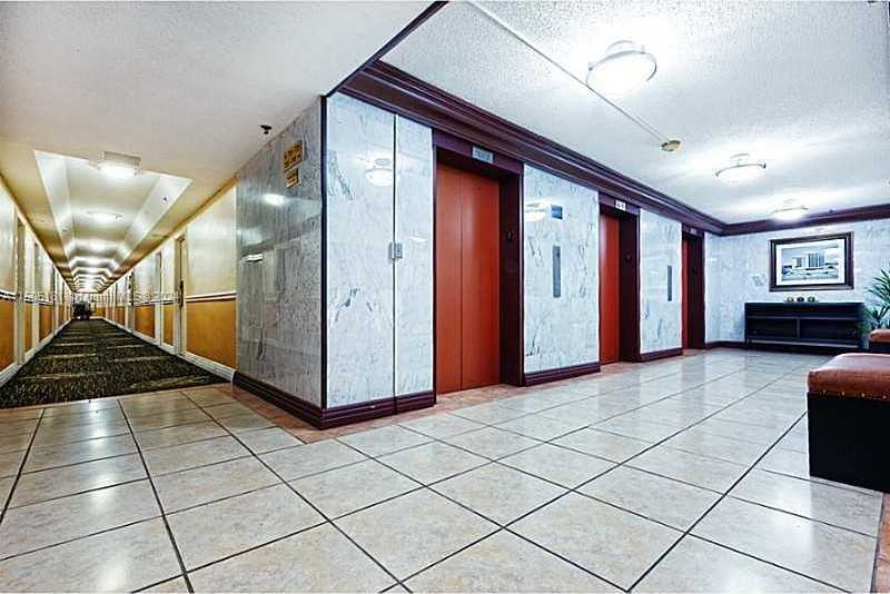 Small Image of 19201 COLLINS AV #432, Sunny Isles Beach Number 3