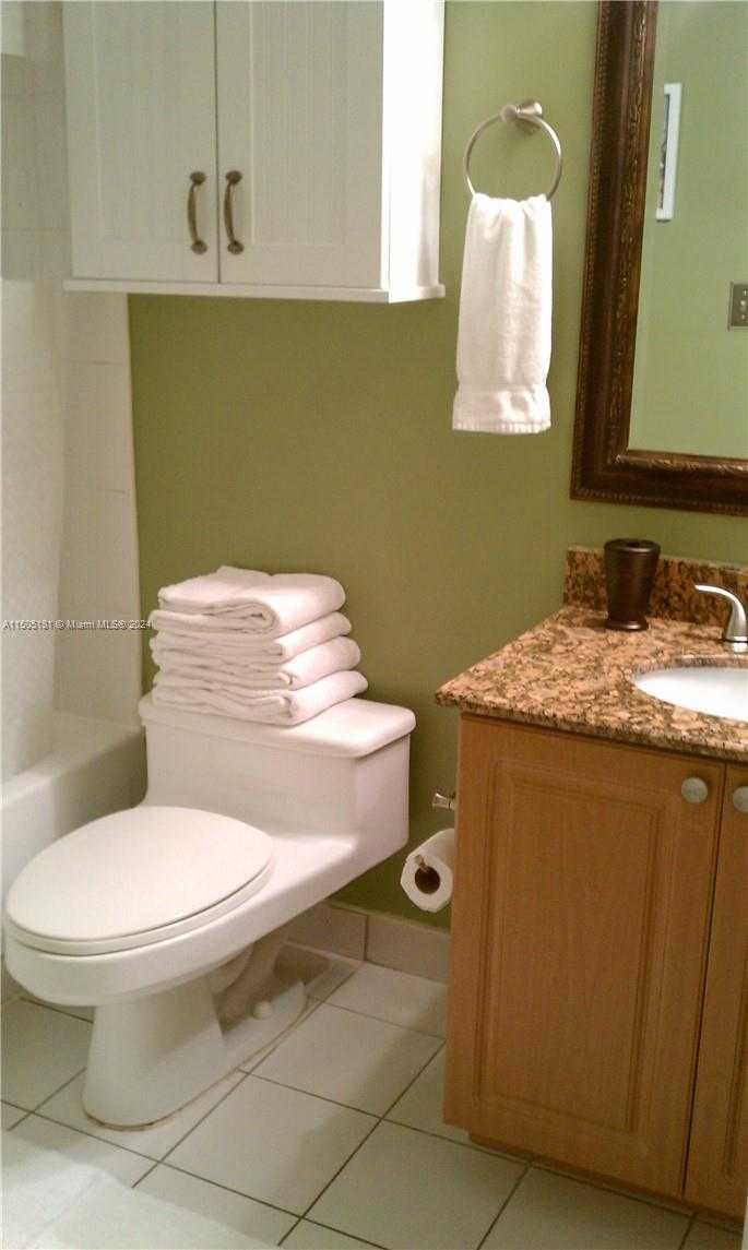 Small Image of 19201 COLLINS AV #432, Sunny Isles Beach Number 9