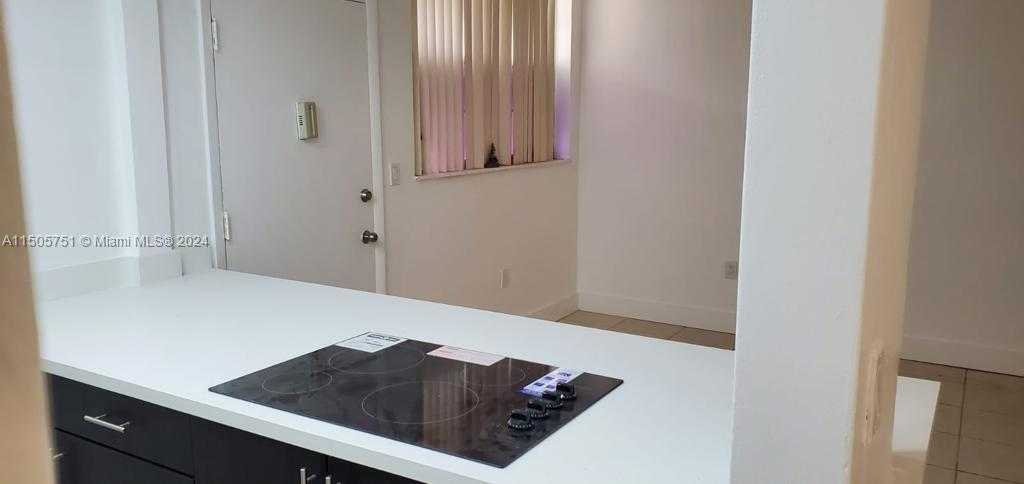 Small Image of 12590 NORTH EAST 16TH AVE #206, North Miami Number 7