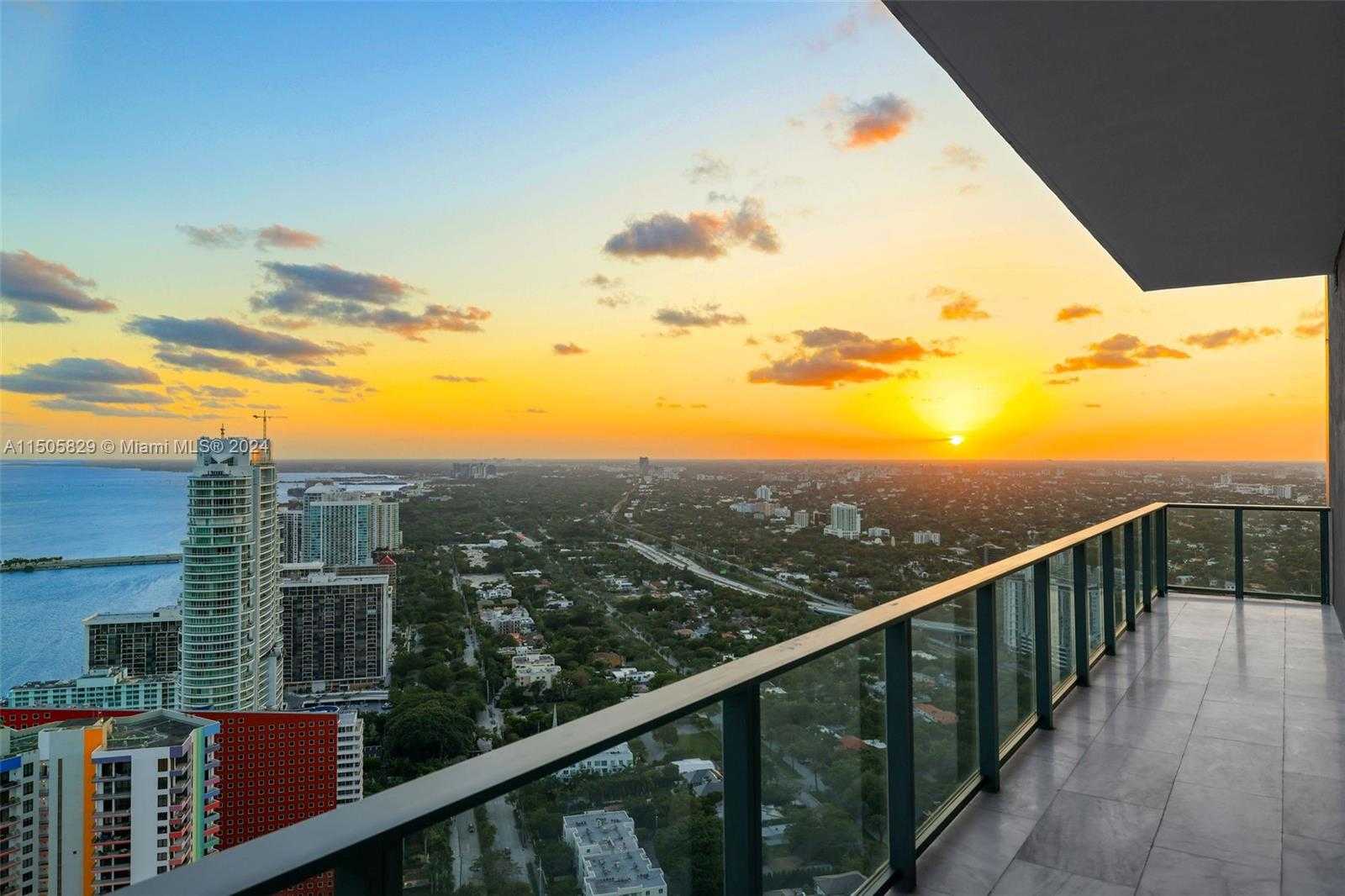 Small Image of 1451 BRICKELL AVE #4902, Miami Number 23