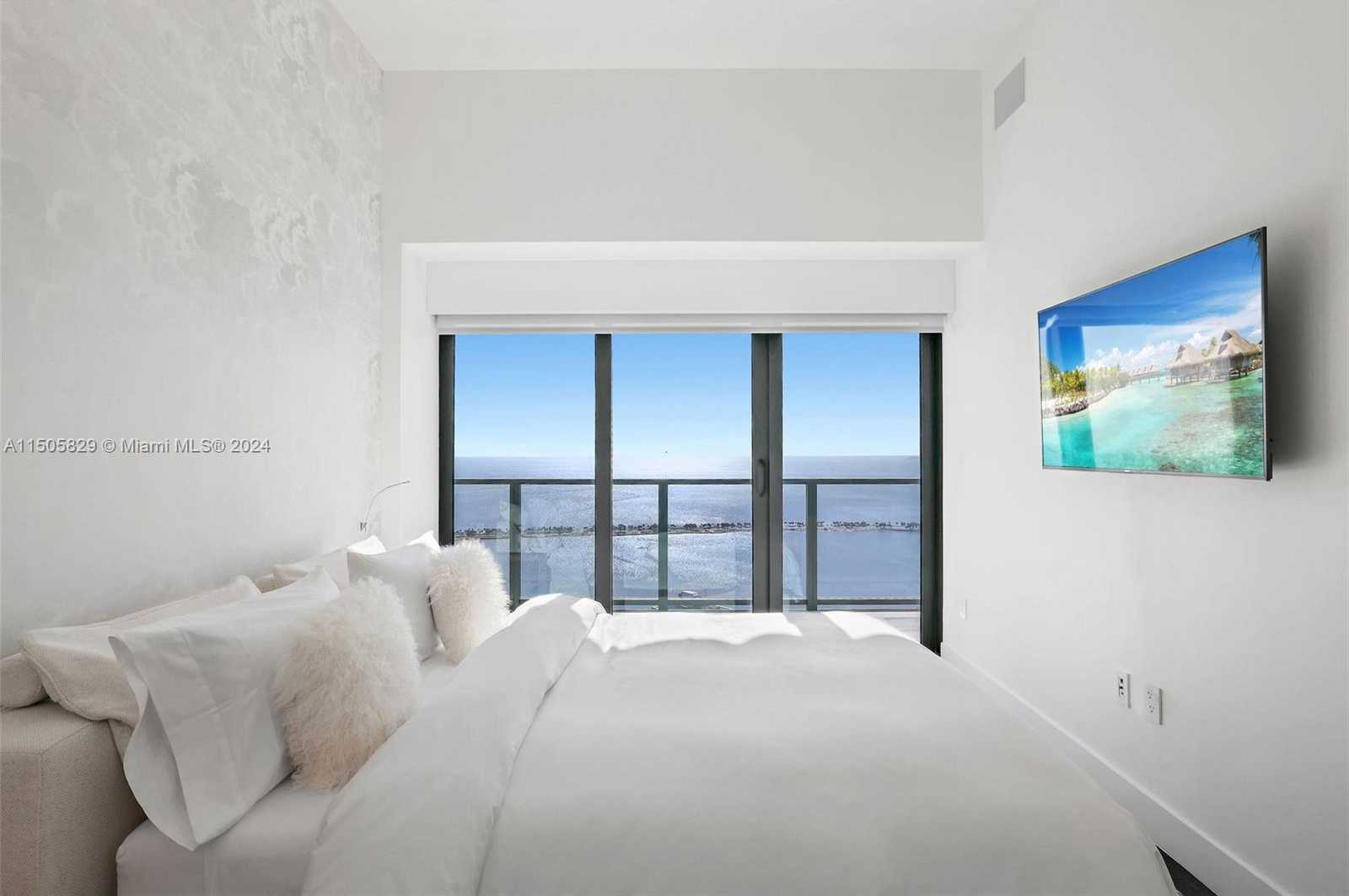 Small Image of 1451 BRICKELL AVE #4902, Miami Number 33