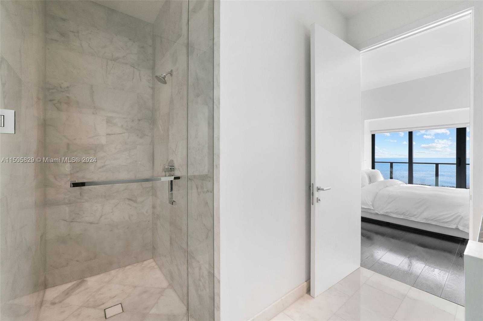Small Image of 1451 BRICKELL AVE #4902, Miami Number 36