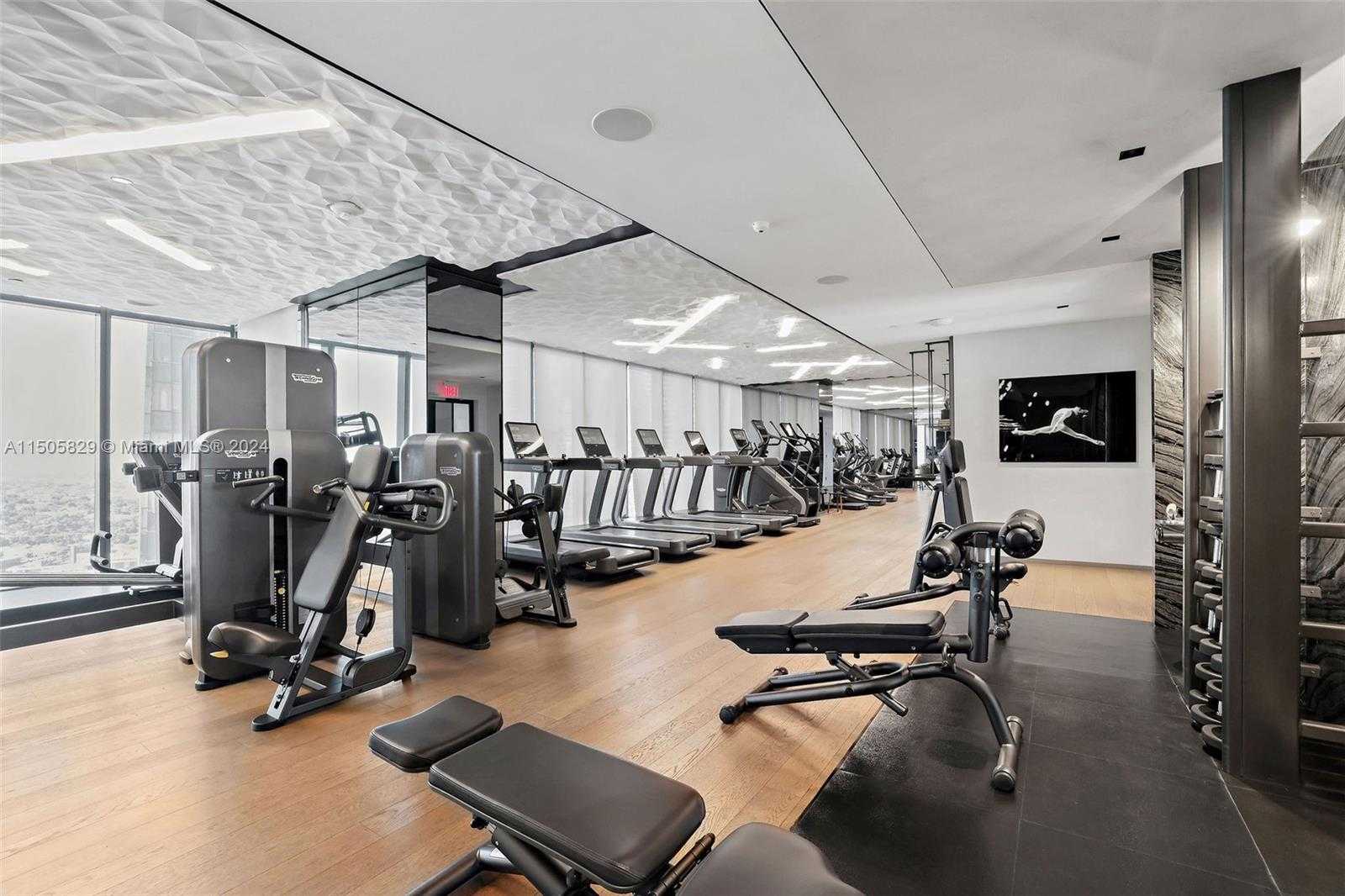 Small Image of 1451 BRICKELL AVE #4902, Miami Number 43