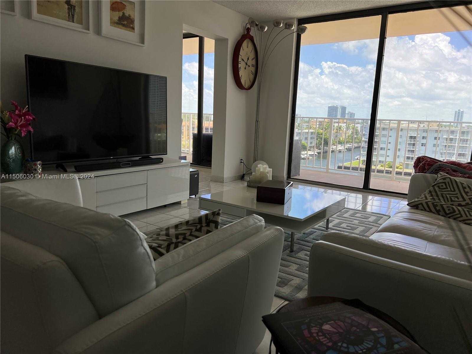 Small Image of 290 174TH ST #702, Sunny Isles Beach Number 6
