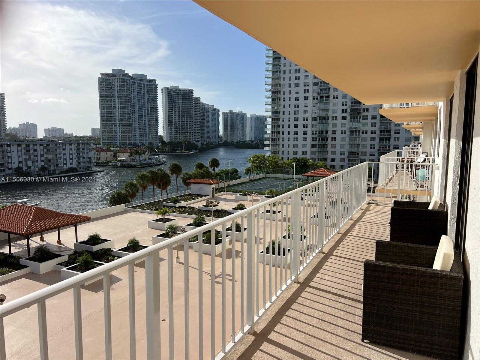 Small Image of 290 174TH ST #702, Sunny Isles Beach Number 7
