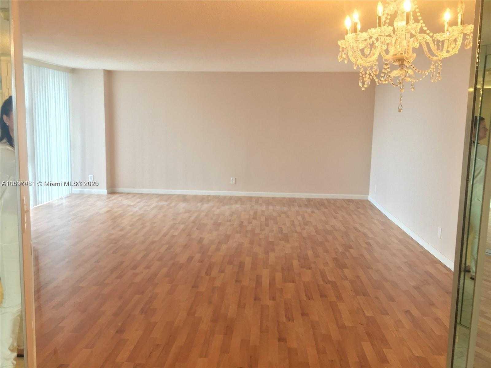 Small Image of 1000 PARKVIEW DR #511, Hallandale Beach Number 2