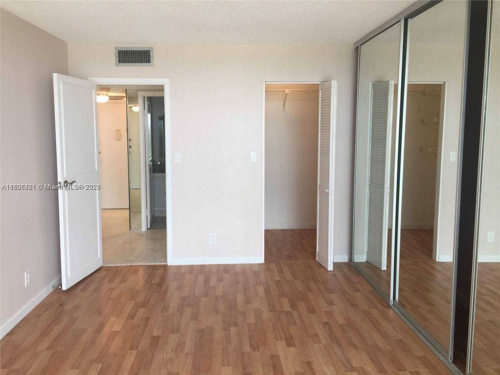 Small Image of 1000 PARKVIEW DR #511, Hallandale Beach Number 6