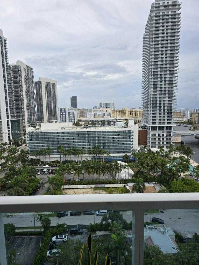 Small Image of 3800 SOUTH OCEAN DR #1607, Hollywood Number 10