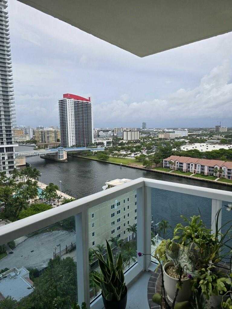 Small Image of 3800 SOUTH OCEAN DR #1607, Hollywood Number 11