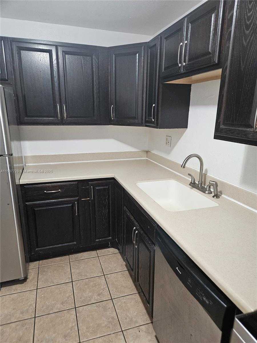 Small Image of 1800 SANS SOUCI BLVD #307, North Miami Number 11