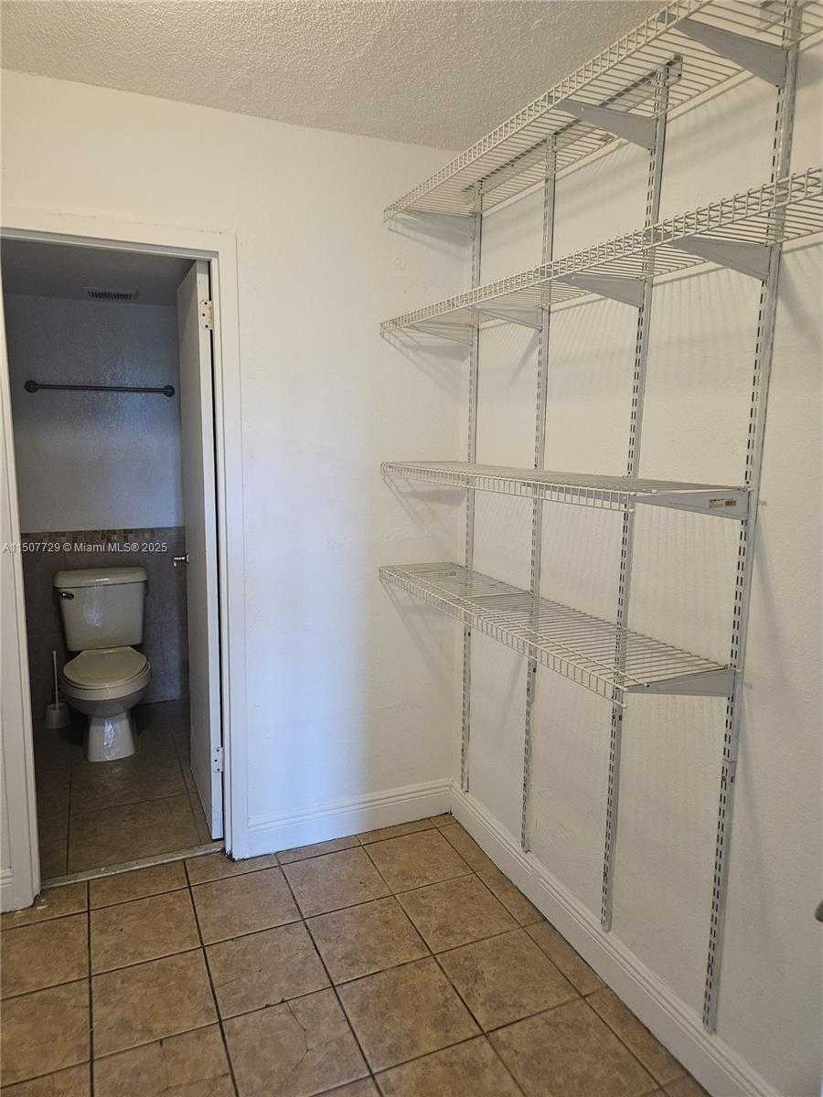 Small Image of 1800 SANS SOUCI BLVD #307, North Miami Number 25