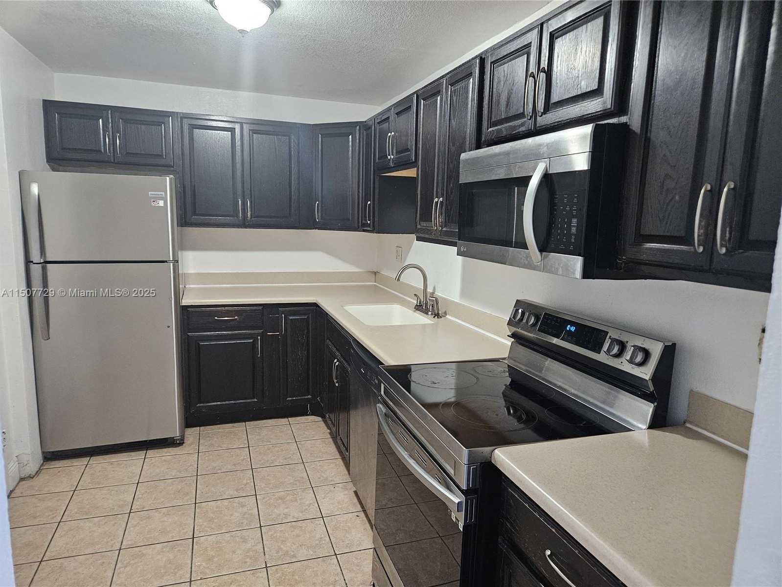 Small Image of 1800 SANS SOUCI BLVD #307, North Miami Number 7