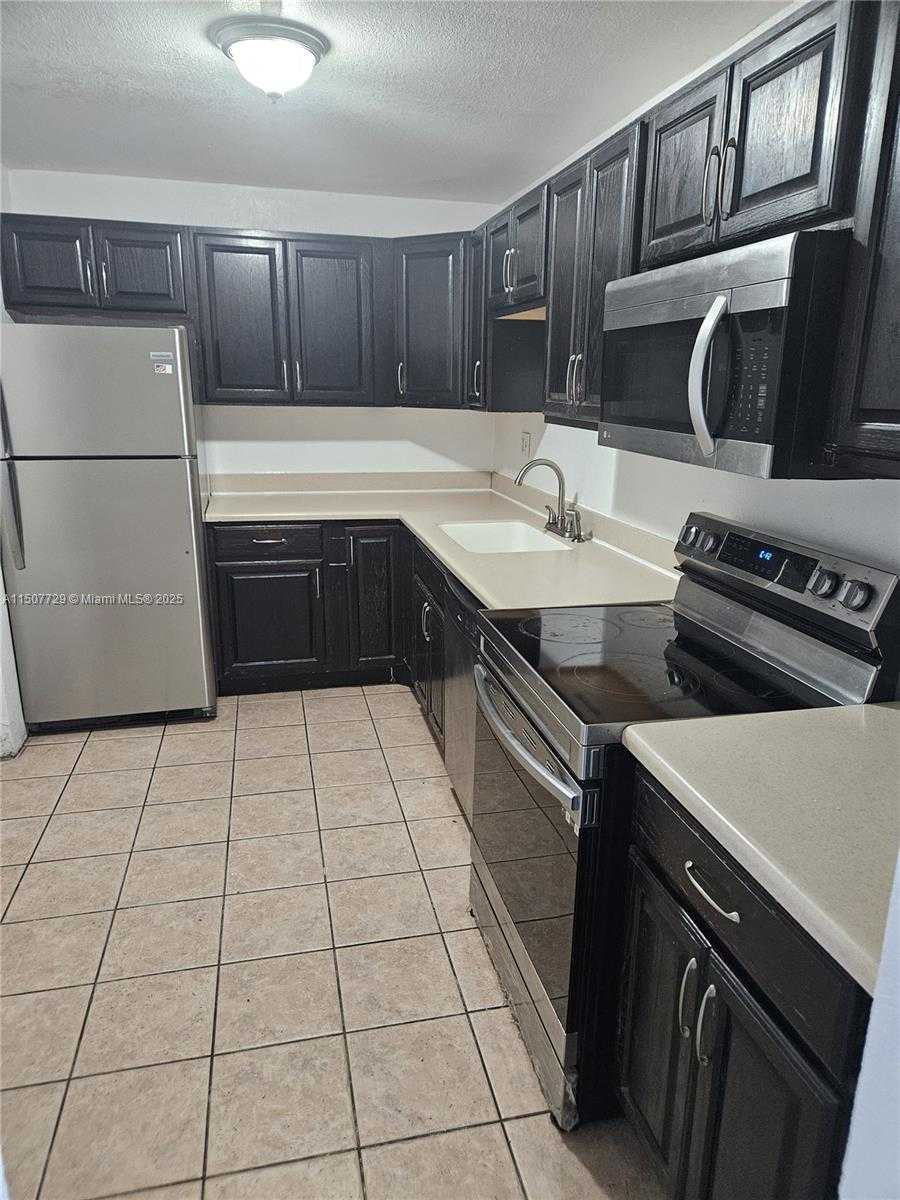 Small Image of 1800 SANS SOUCI BLVD #307, North Miami Number 8