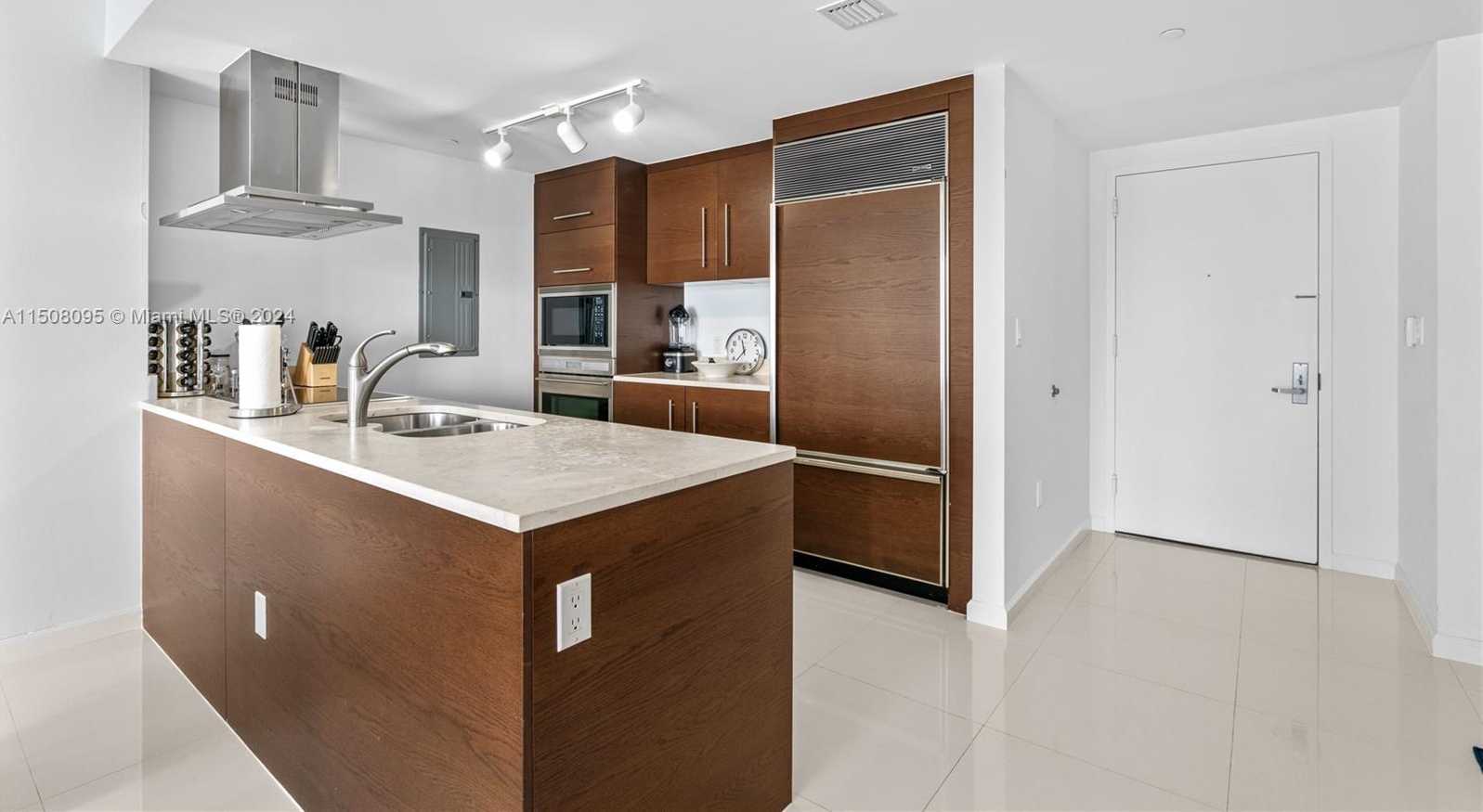 Small Image of 495 BRICKELL AVE #2603, Miami Number 16