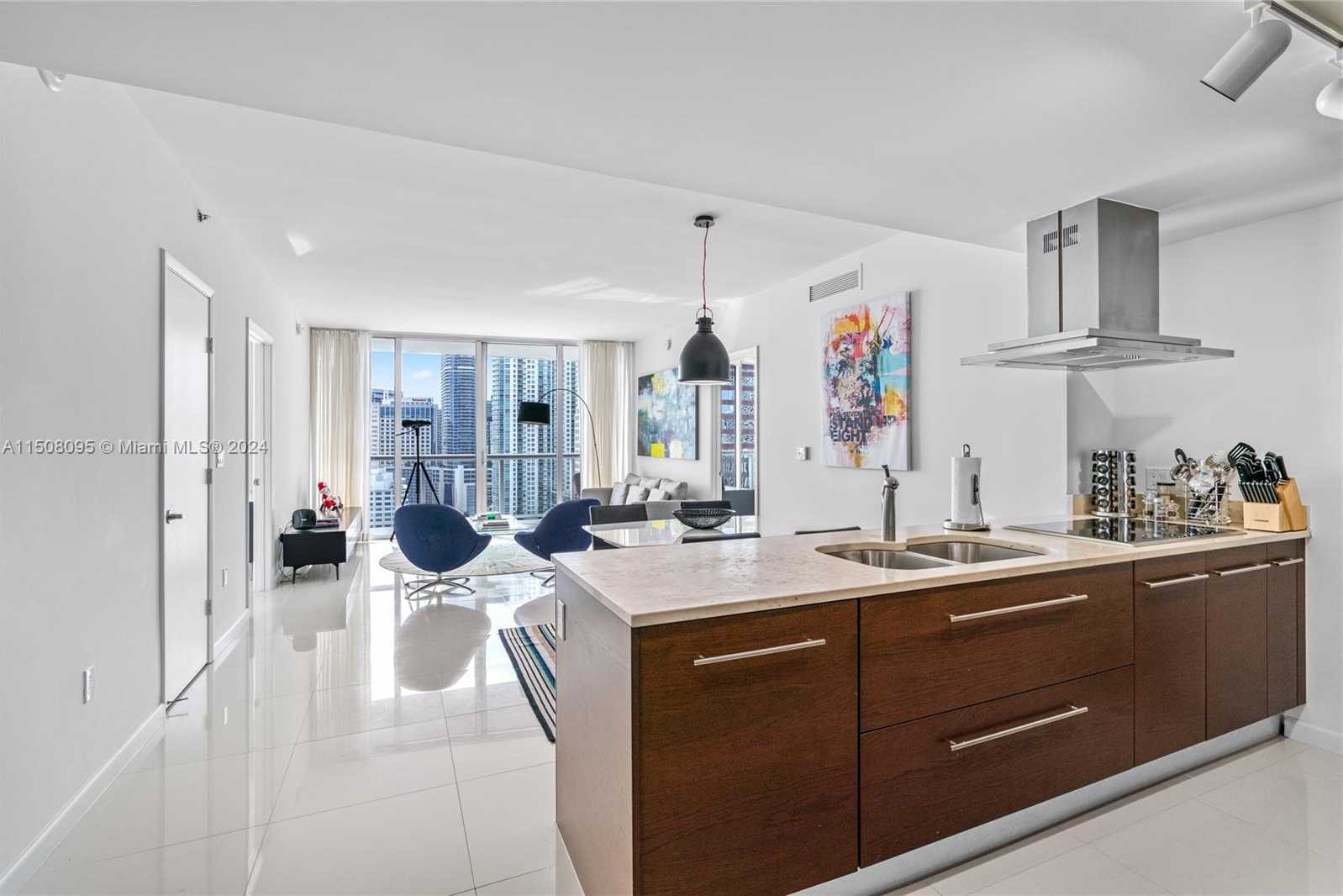 Small Image of 495 BRICKELL AVE #2603, Miami Number 5
