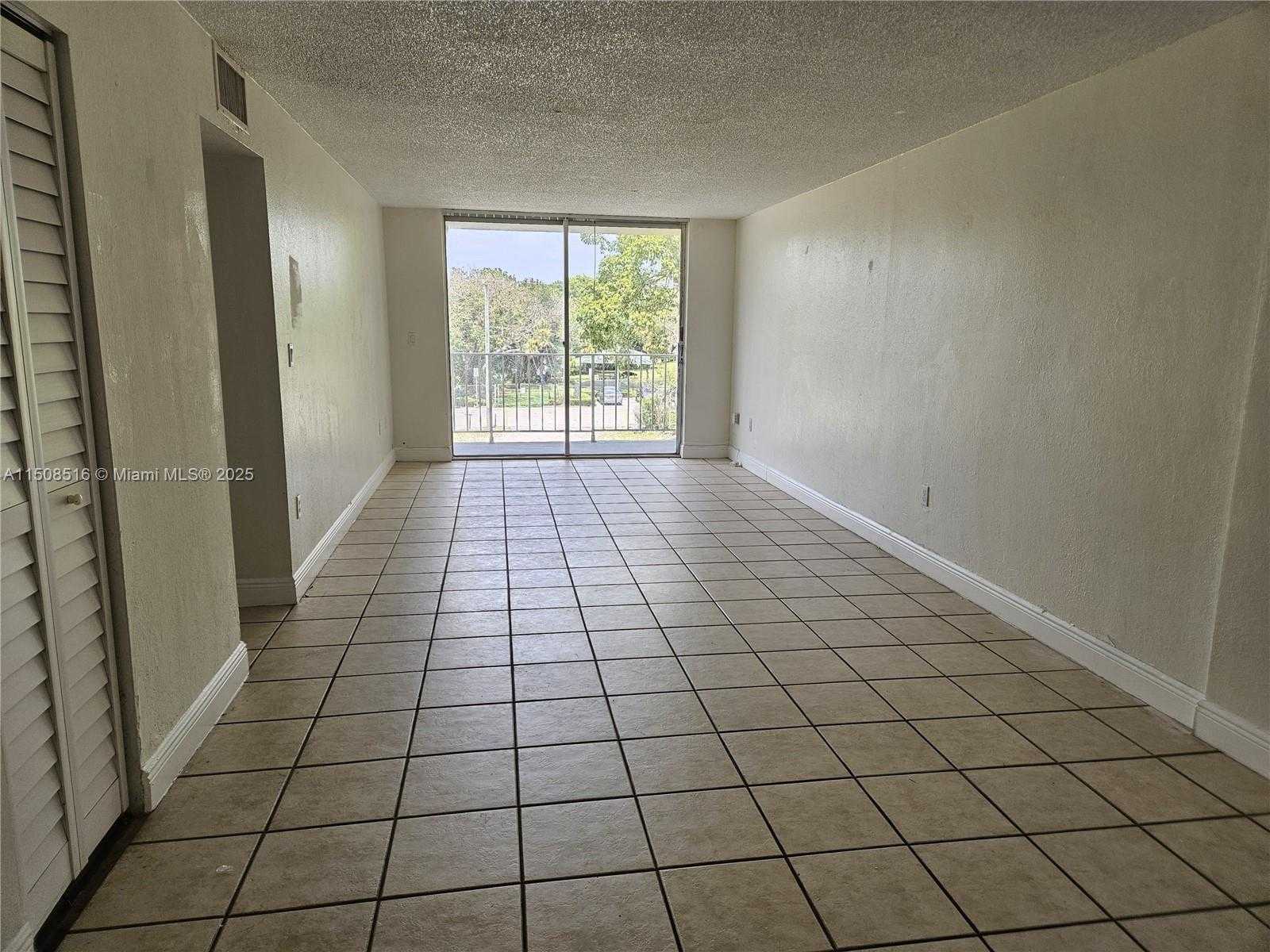 Small Image of 1805 SANS SOUCI BLVD #302, North Miami Number 12