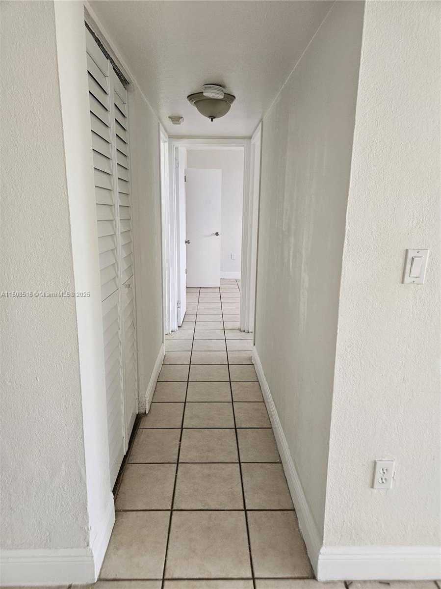 Small Image of 1805 SANS SOUCI BLVD #302, North Miami Number 15