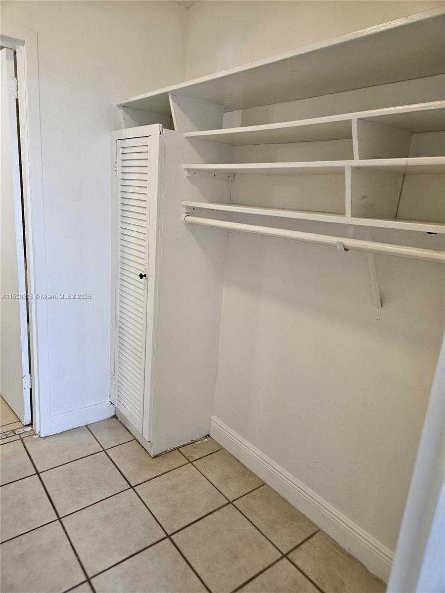 Small Image of 1805 SANS SOUCI BLVD #302, North Miami Number 20